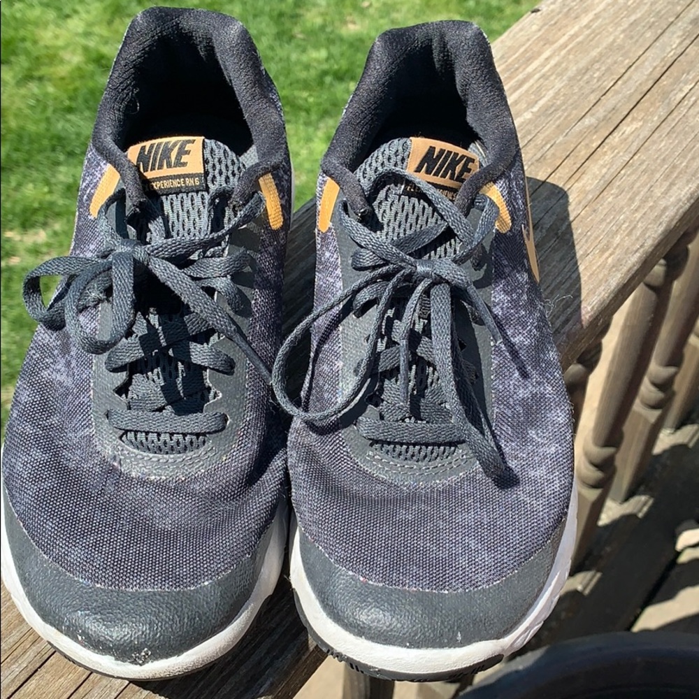 Nike Flex Experience RNG Sneaker
